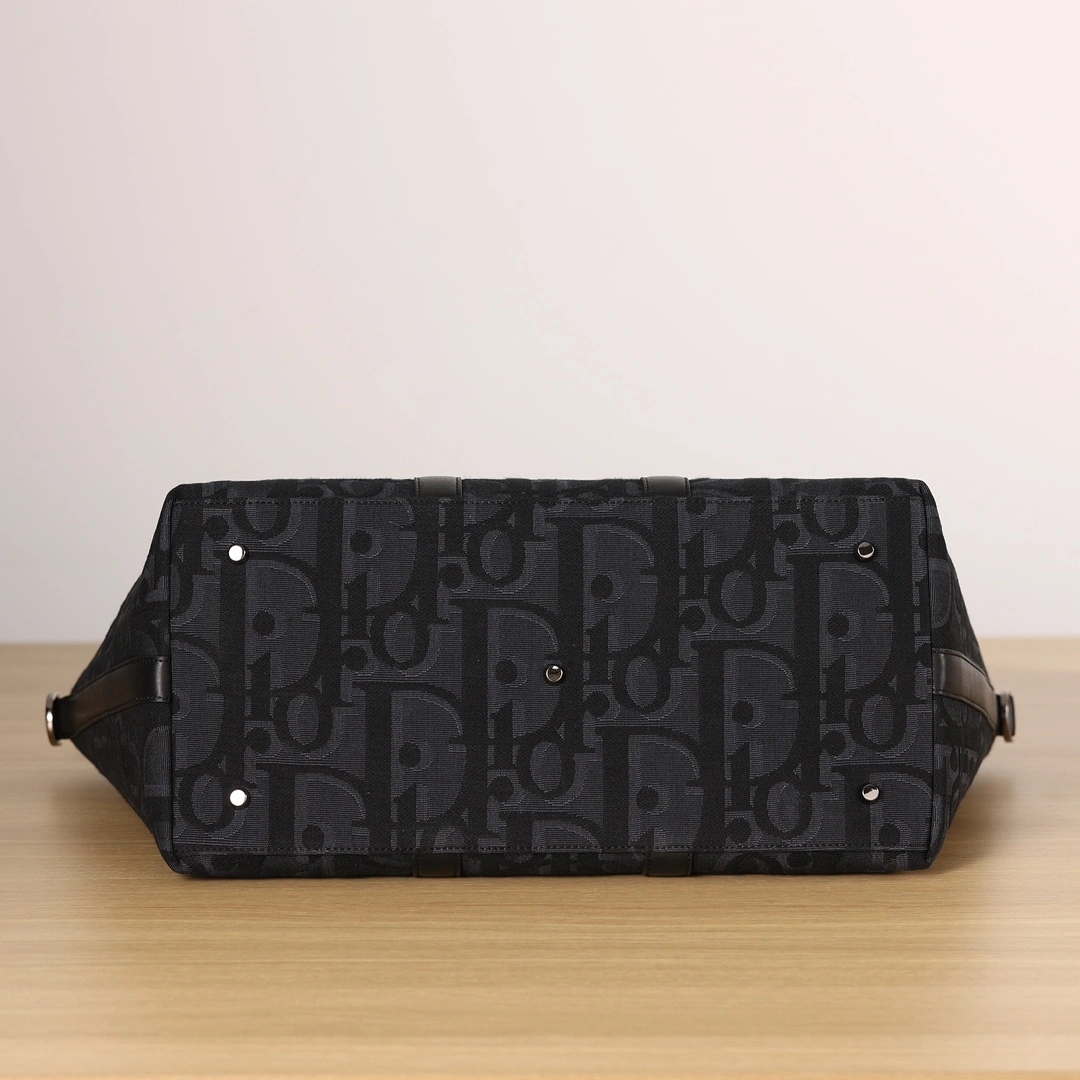 MOMO-- 1ESDU134YXL-H03E item:D-B482B1716R