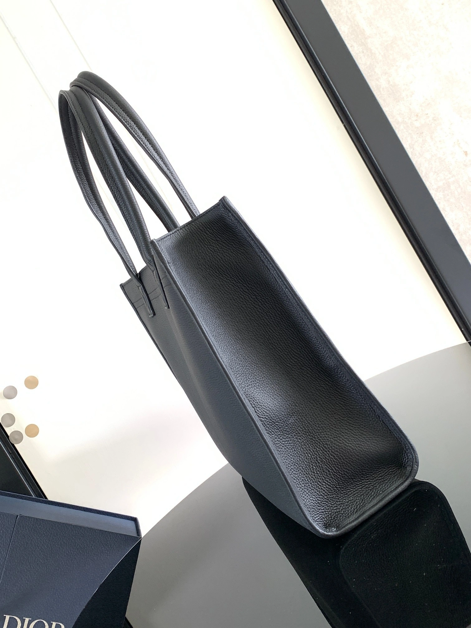 MOMO---1ESSH224YMJ_H00N 1ESSH224YMJ-H00N Safari cowhide item:D-B109D0615