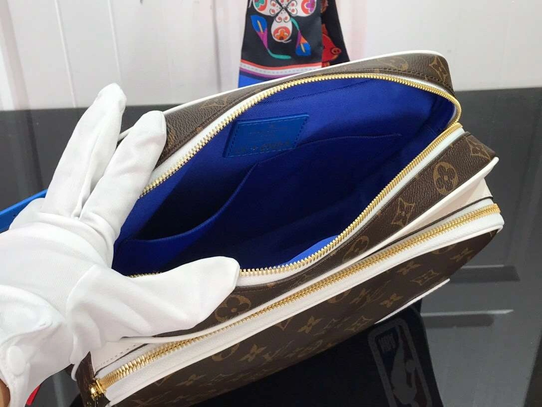 *MOMO-- 2 Colour item:174B68D0681-2