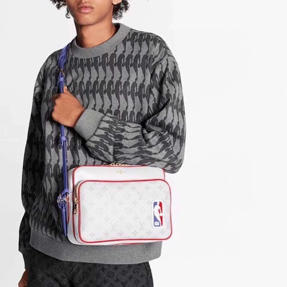 *MOMO-- 2 Colour item:174B68D0681-2