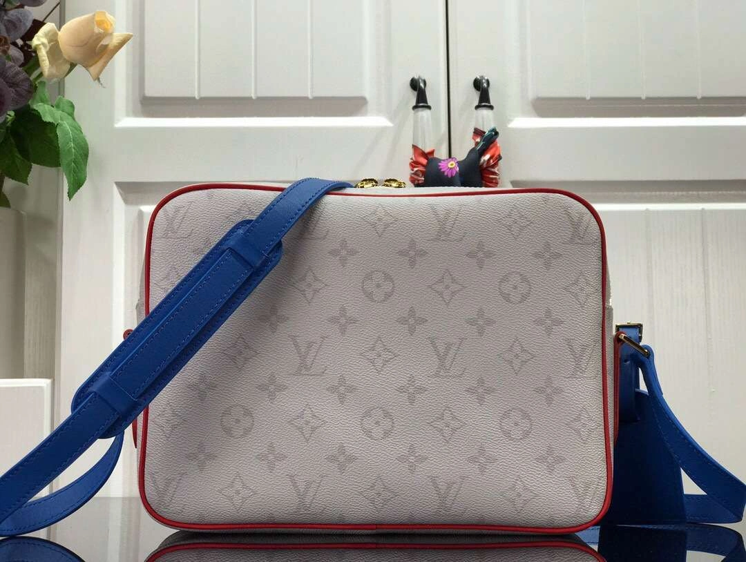 *MOMO-- 2 Colour item:174B68D0681-2