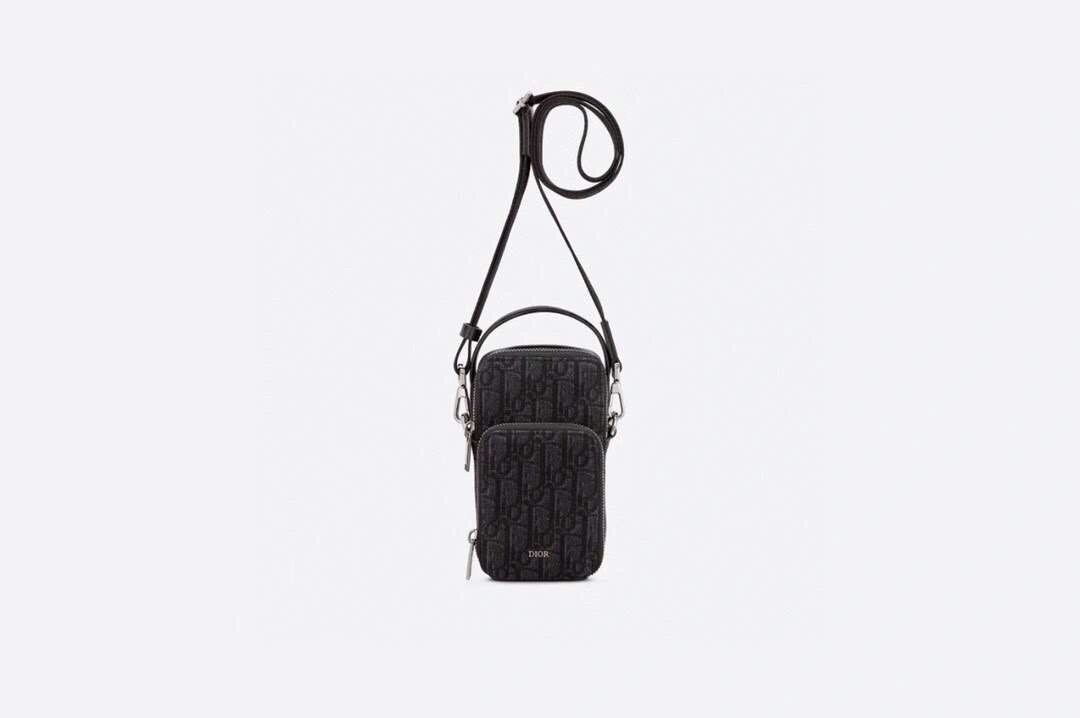 *MOMO-- 2 colour item :063B50E2025-2