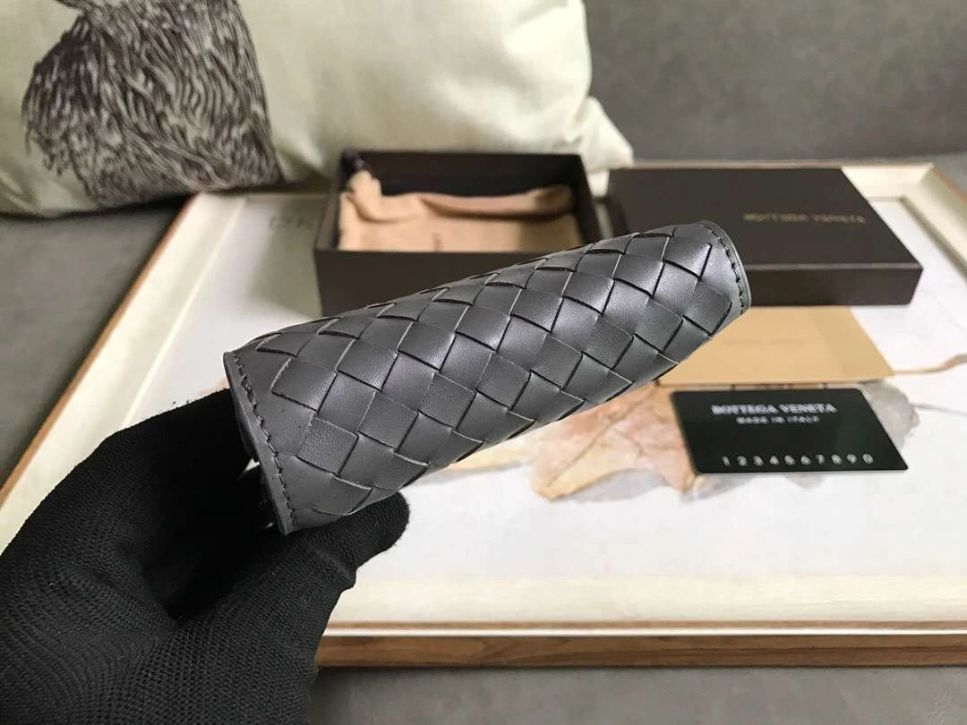 *MOMO-- 2019 Calfskin 3colour item：063B34E1038-3