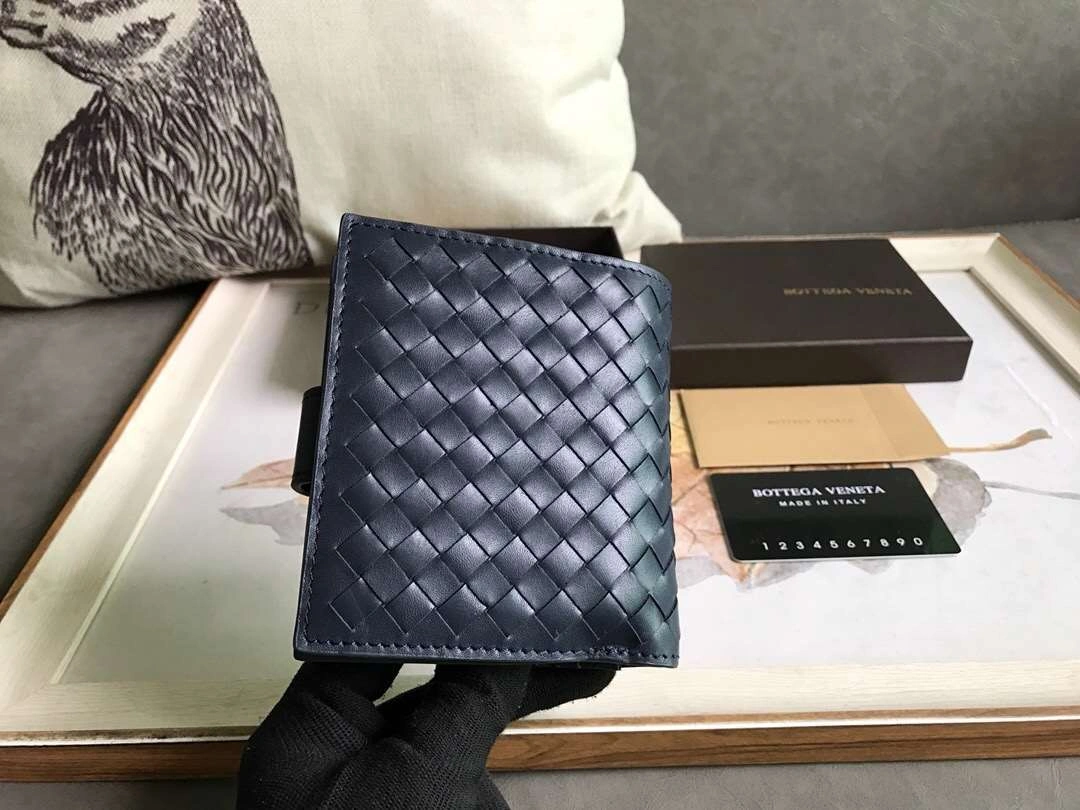 *MOMO-- 2019 Calfskin 3colour item：063B34E1038-3