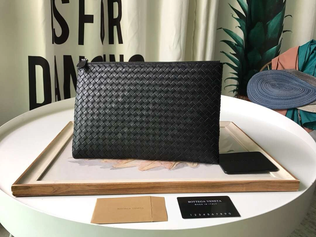 *MOMO-- 2019 sheepskin 2colour item：063B36E1042-2