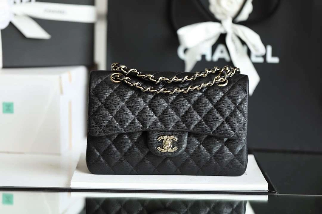 MOMO---2150 cowhide item : A-B173G2820