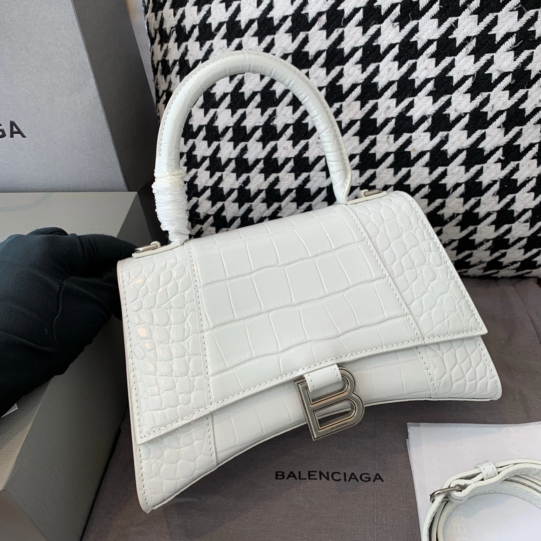 MOMO-- 218593i161 5935461LR6Y9016 high quality version hourglass item:D-B000I2524
