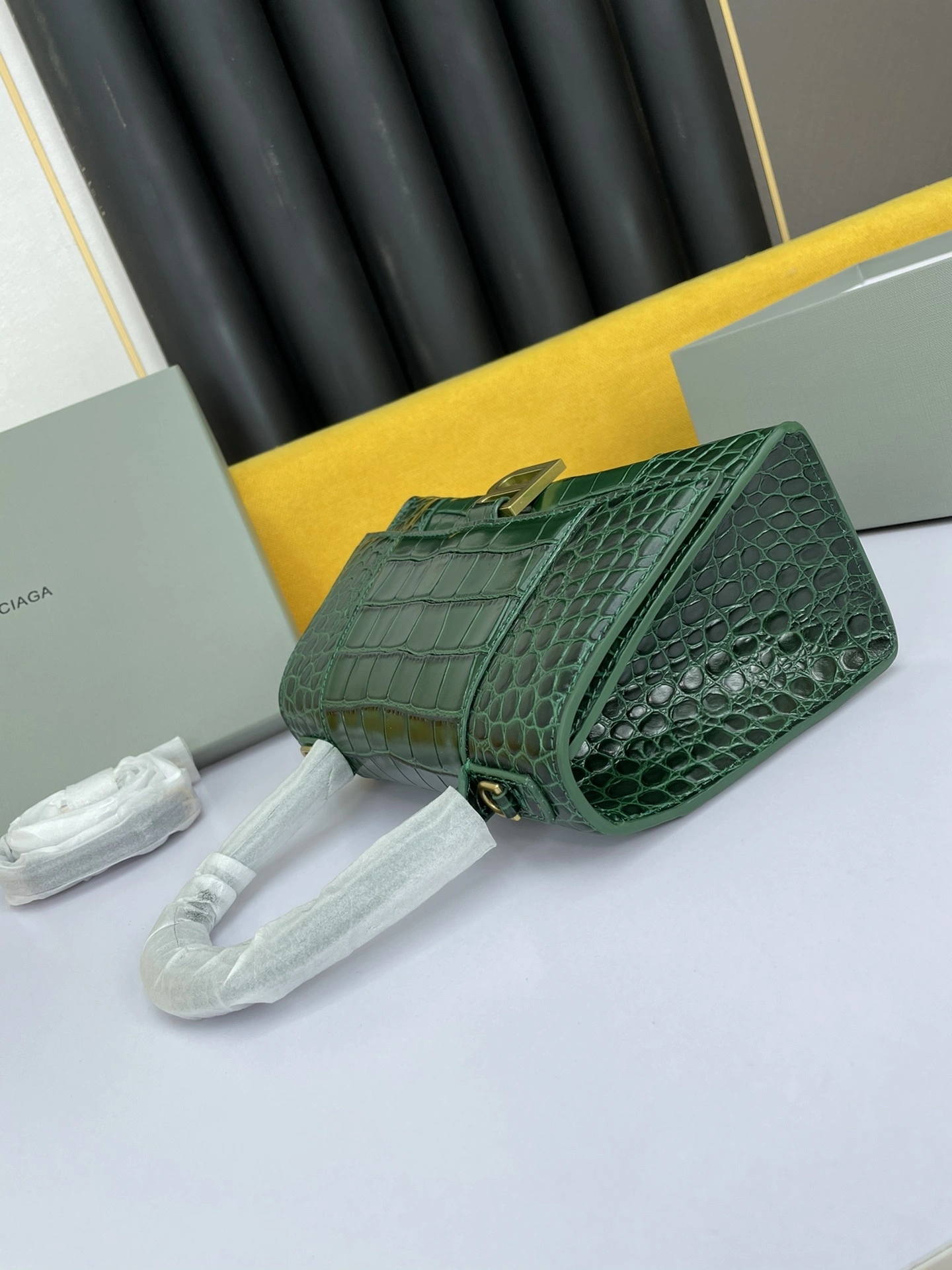 &MOMO-- 218593i161 5935461LRGM3011 high quality version item:D-B225I2505