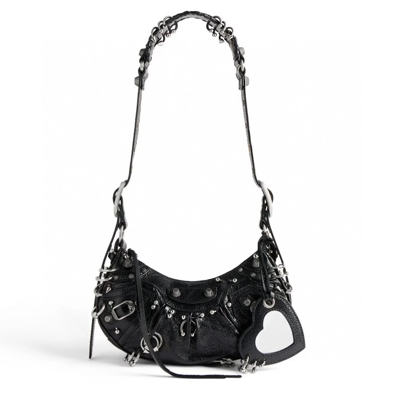 MOMO-- 218593i161 671309210G81000 high quality version item:D-B563I2510