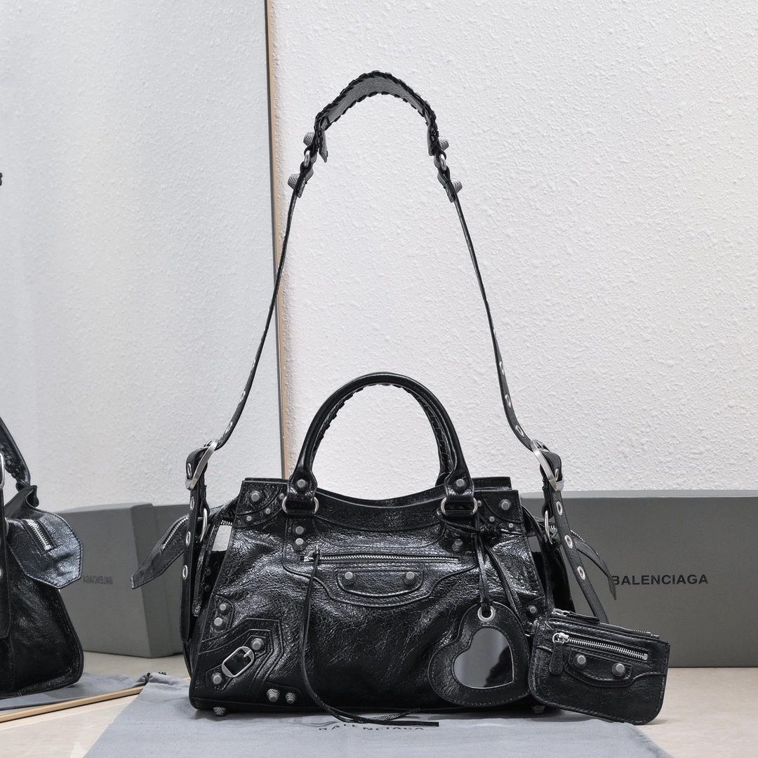 MOMO-- 218593i161 736046210B01000 high quality version sheepskin item:D-B183I2509