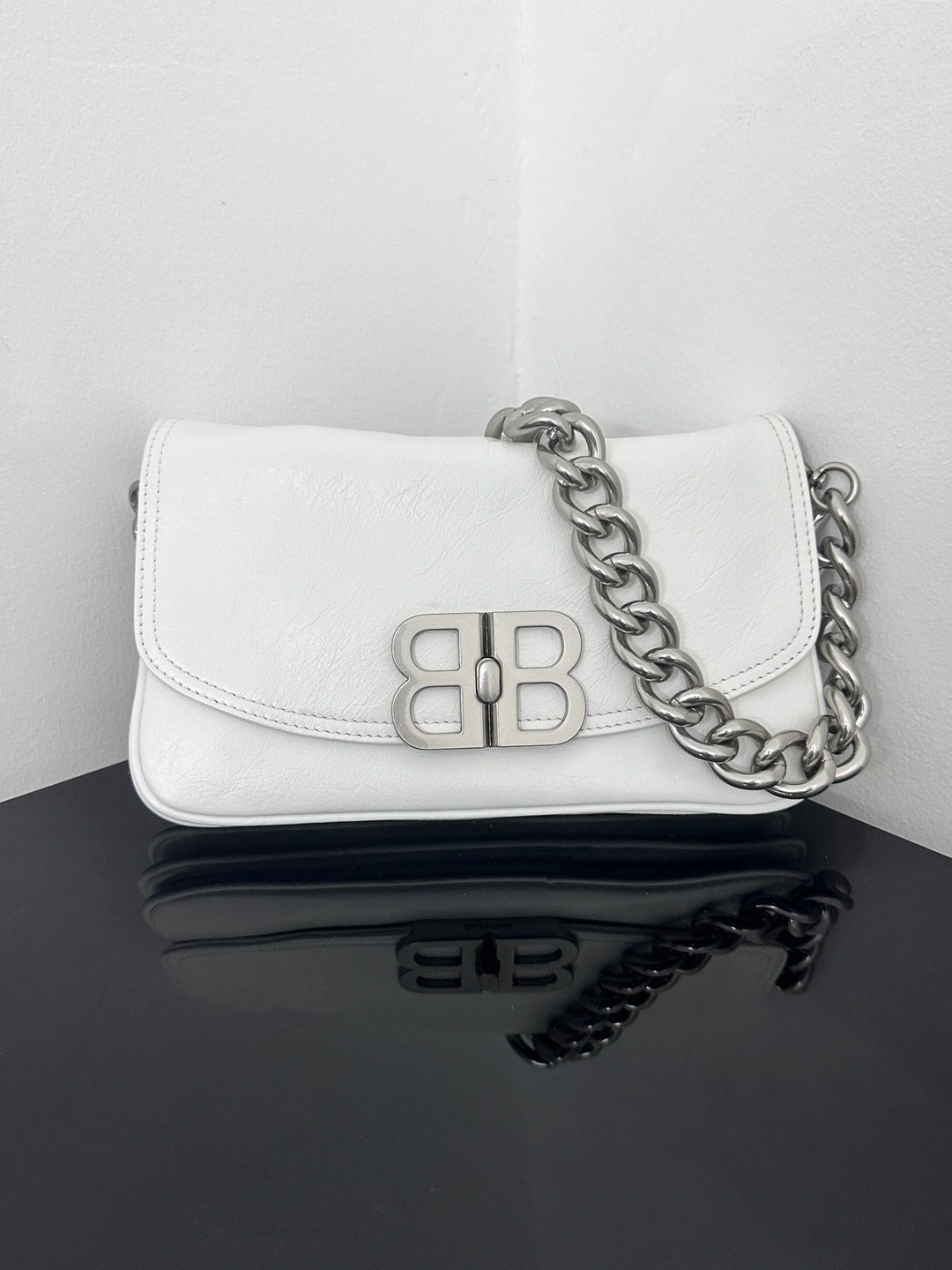 MOMO-- 218593i161 7485982AAIY9001 high quality version item:D-B000J0829