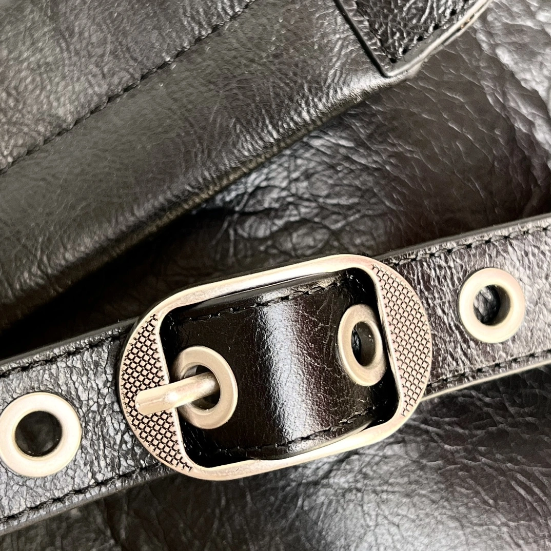 MOMO-- 218593i161 766297210KR1000 high quality version sheepskin item:E-B177I2149