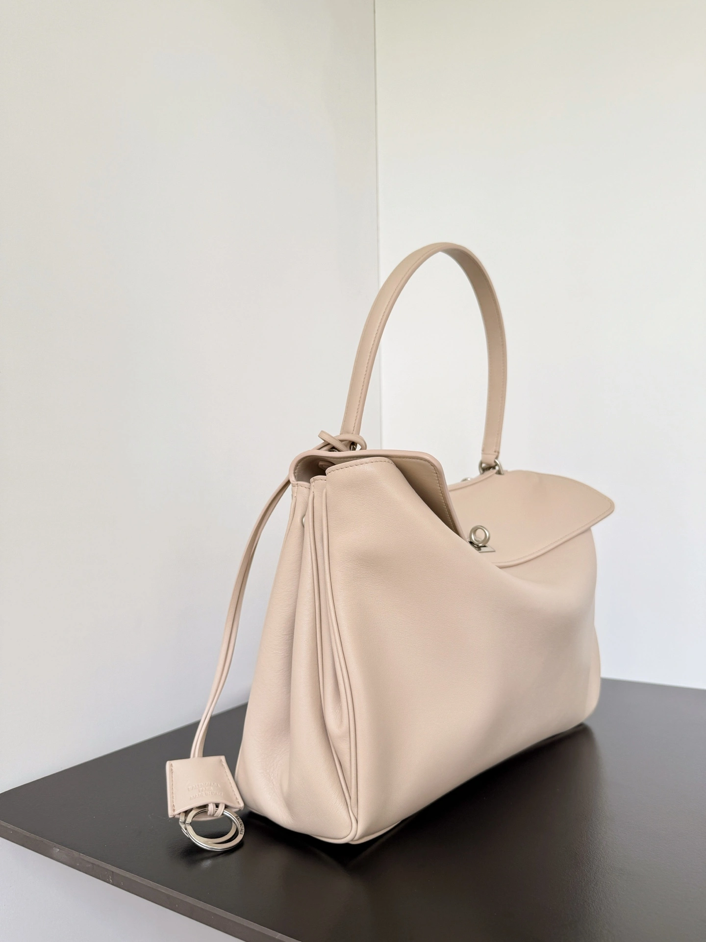 MOMO-- 218593i161 7897722AA4U2910 high quality version item:E-B063I1709