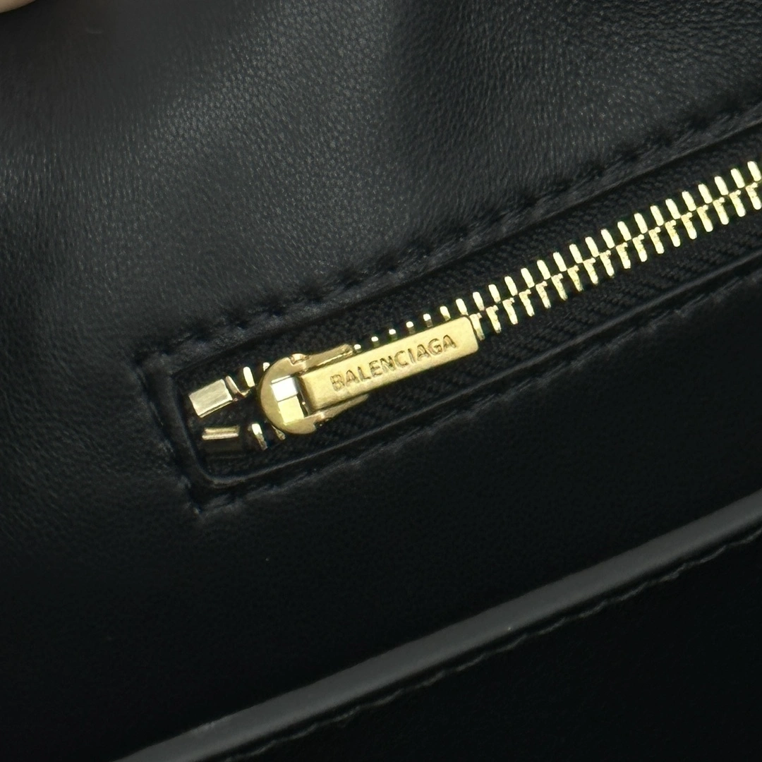 MOMO-- 218593i161 7897722AA4V1000 high quality version 𝐑𝐎𝐃𝐄𝐎 𝐁𝐀𝐆 item:E-B664G1715