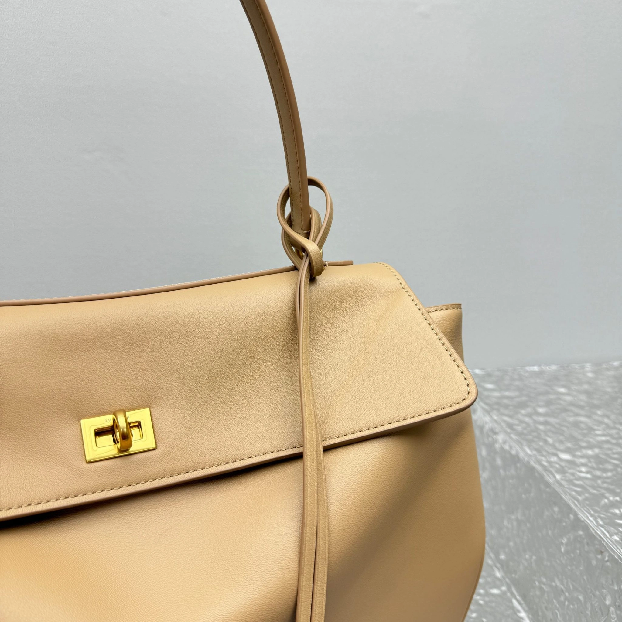 MOMO-- 218593i161 7897722AA4V2621 high quality version 𝐑𝐎𝐃𝐄𝐎 item:E-B664G1733