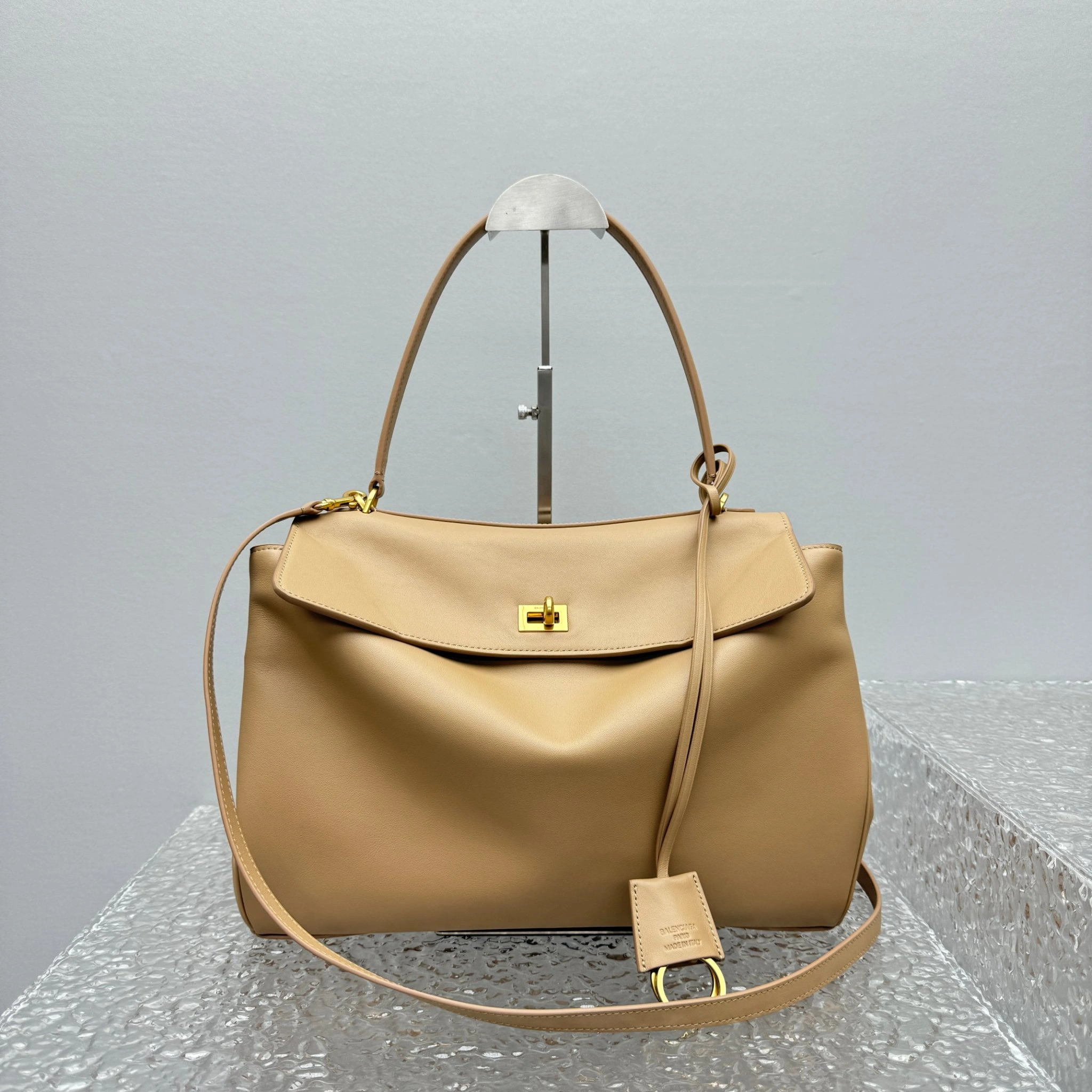 MOMO-- 218593i161 7897722AA4V2621 high quality version 𝐑𝐎𝐃𝐄𝐎 item:E-B664G1733