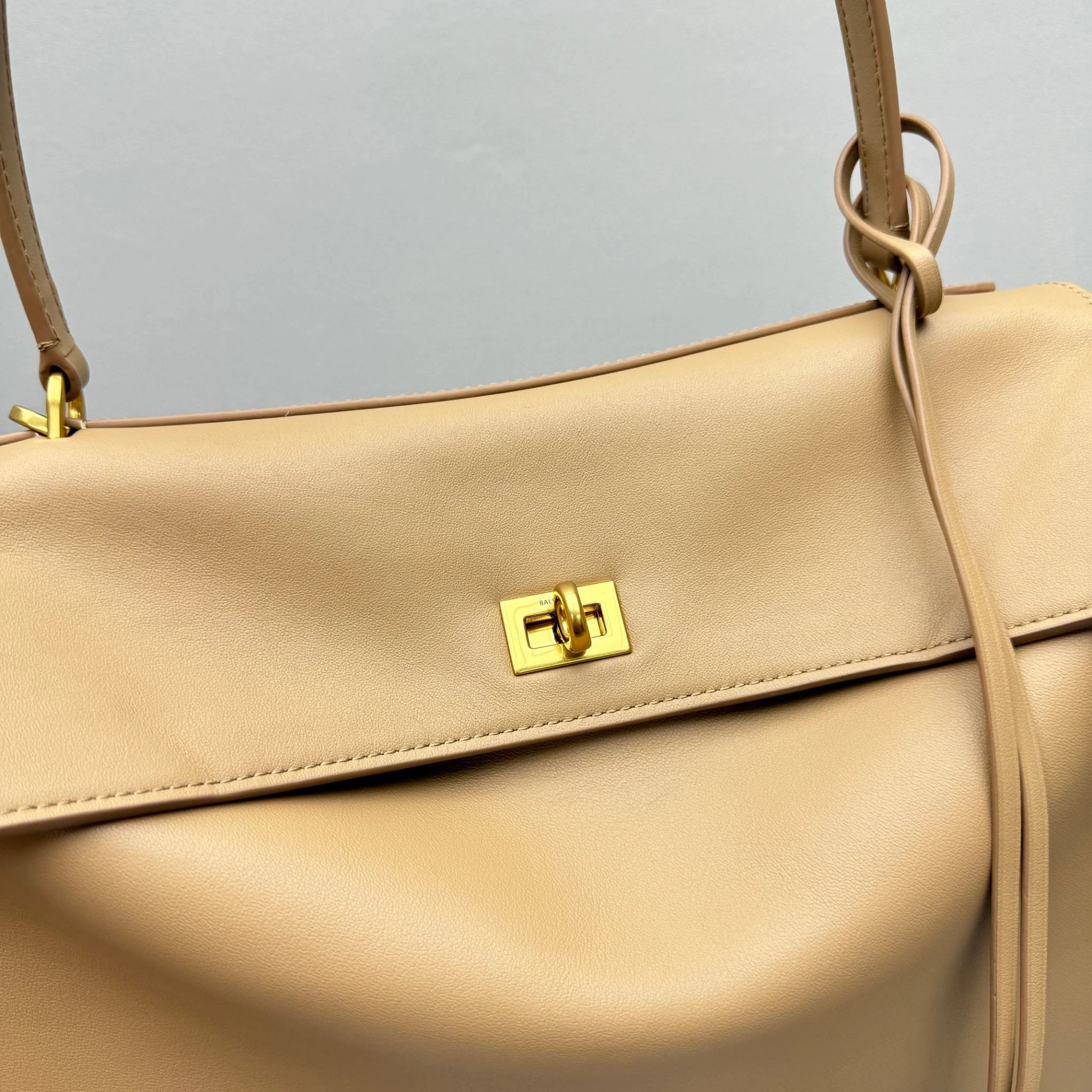 MOMO-- 218593i161 7897722AA4V2621 high quality version 𝐑𝐎𝐃𝐄𝐎 item:E-B664G1733