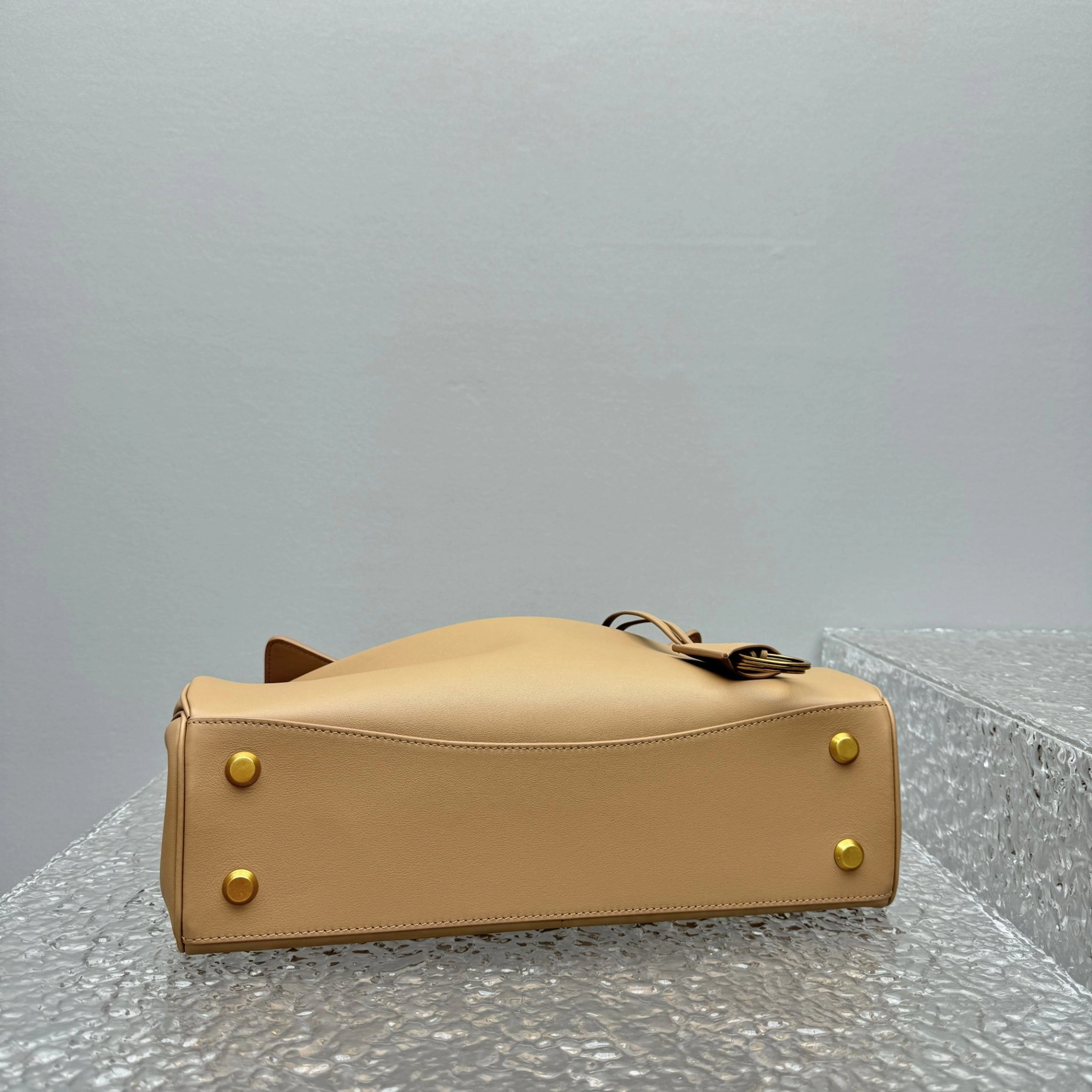 MOMO-- 218593i161 7897722AA4V2621 high quality version 𝐑𝐎𝐃𝐄𝐎 item:E-B664G1733