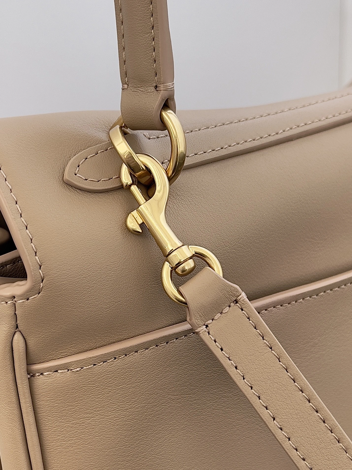 &MOMO-- 218593i161 7897722AA4V2621 high quality version item:E-B177I1708