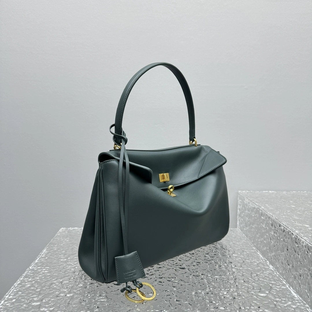 MOMO-- 218593i161 7897722AA4V3614 high quality version 𝐑𝐎𝐃𝐄𝐎 item:E-B664G1732