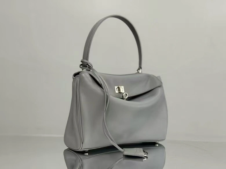 MOMO-- 218593i161 7897792AA4U1142 high quality version Rodeo bag item:E-B000G1909