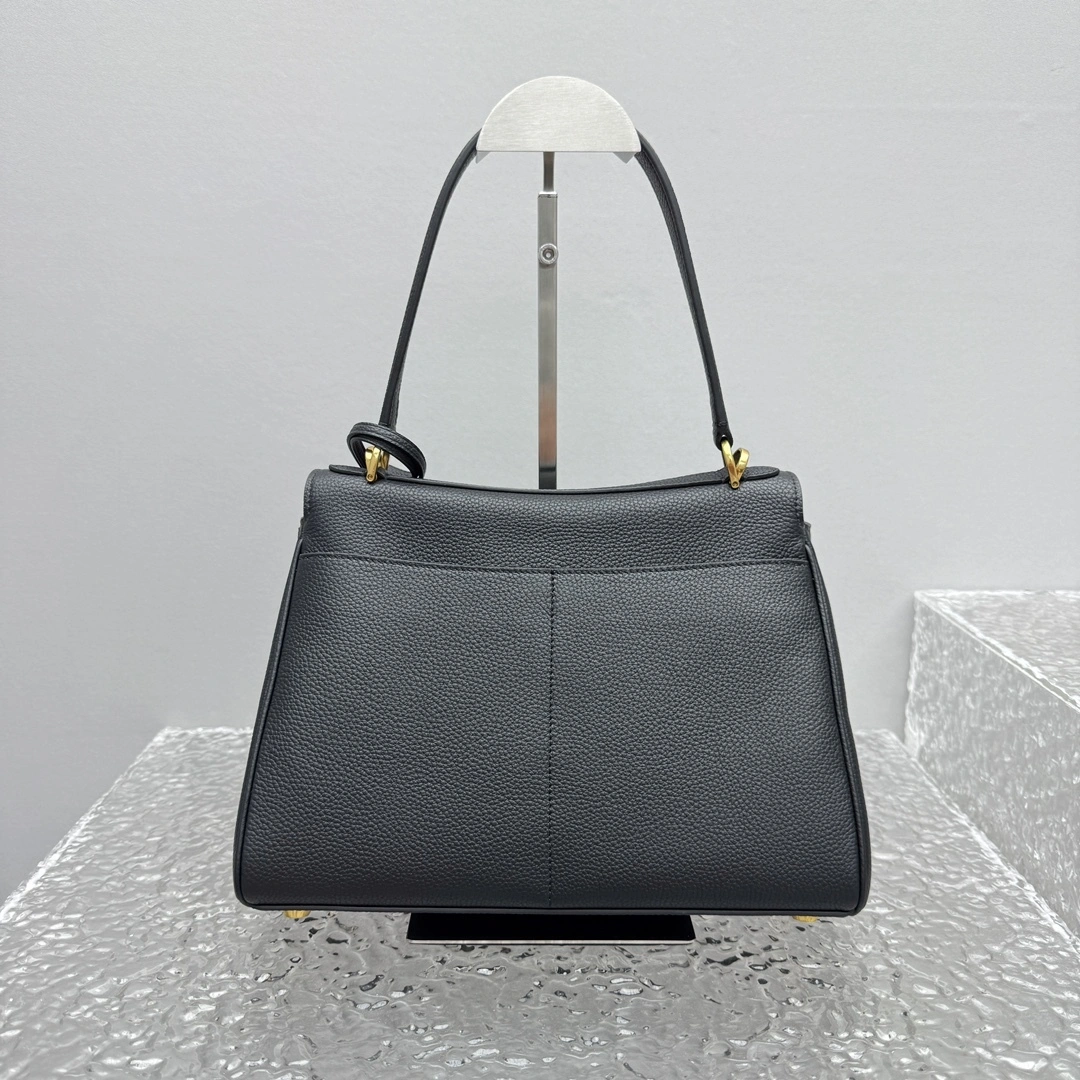 MOMO-- 218593i161 7897792ABV51000 high quality version 𝐑𝐎𝐃𝐄𝐎 item:E-B664G1712