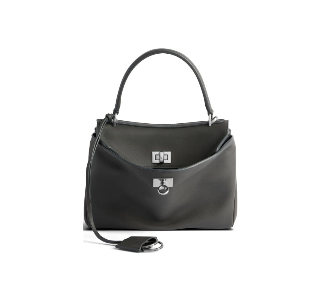 MOMO-- 218593i161 7954562AA4U1239 Calfskin item:D-B432F2403