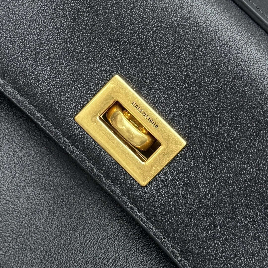 MOMO-- 218593i161 7954562AA4V1000 high quality version item:D-B000J0820