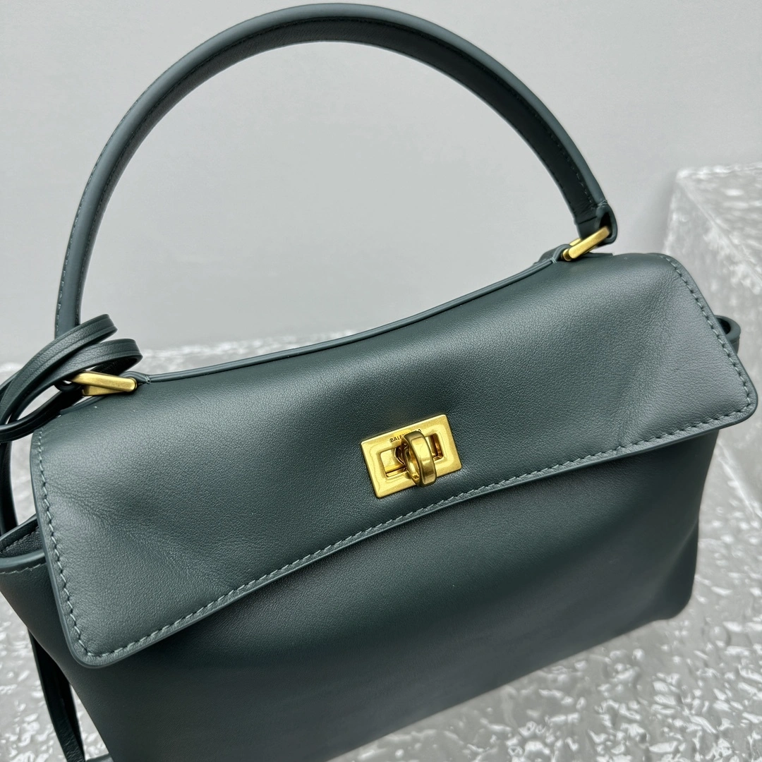 MOMO-- 218593i161 7954562AA4V3614 high quality version Rodeo item:E-B664G1745