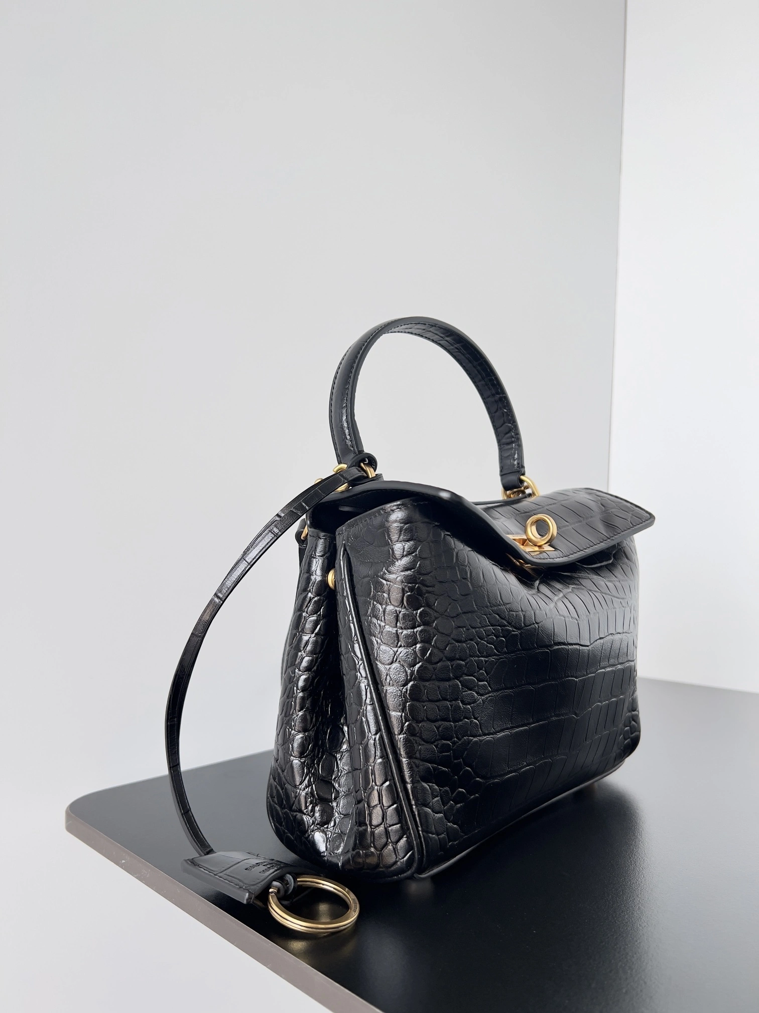 MOMO-- 218593i161 7954562AA5L1000 high quality version item:D-B063I2516