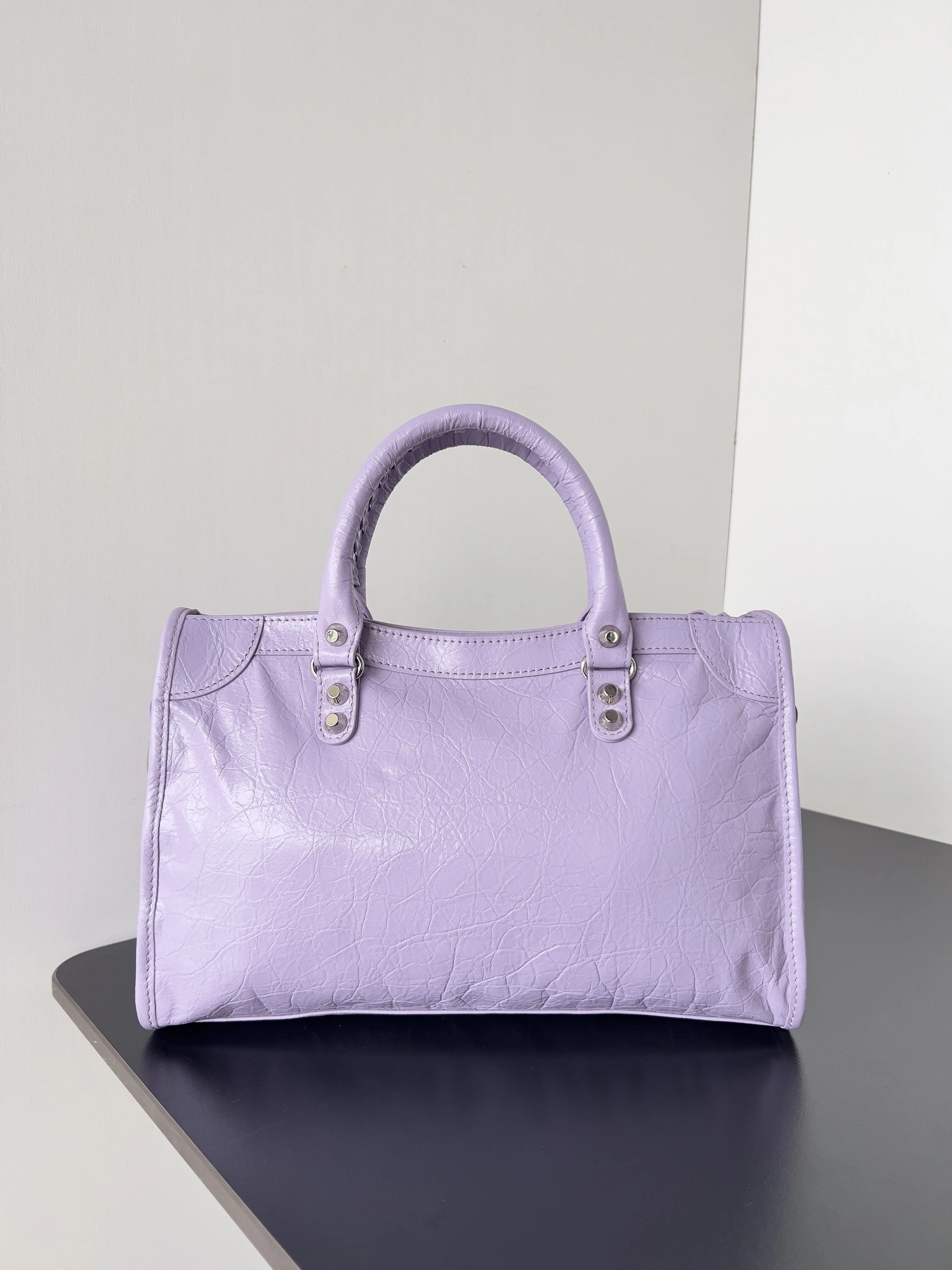 MOMO-- 218593i161 7977892AA9S5306 Le City item:D-B063G2287