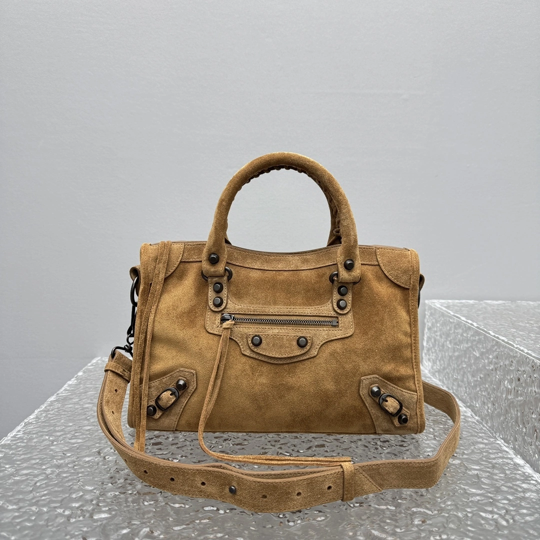 MOMO-- 218593i161 8114422AB7D2533 high quality version LE City item:F-B664B0253
