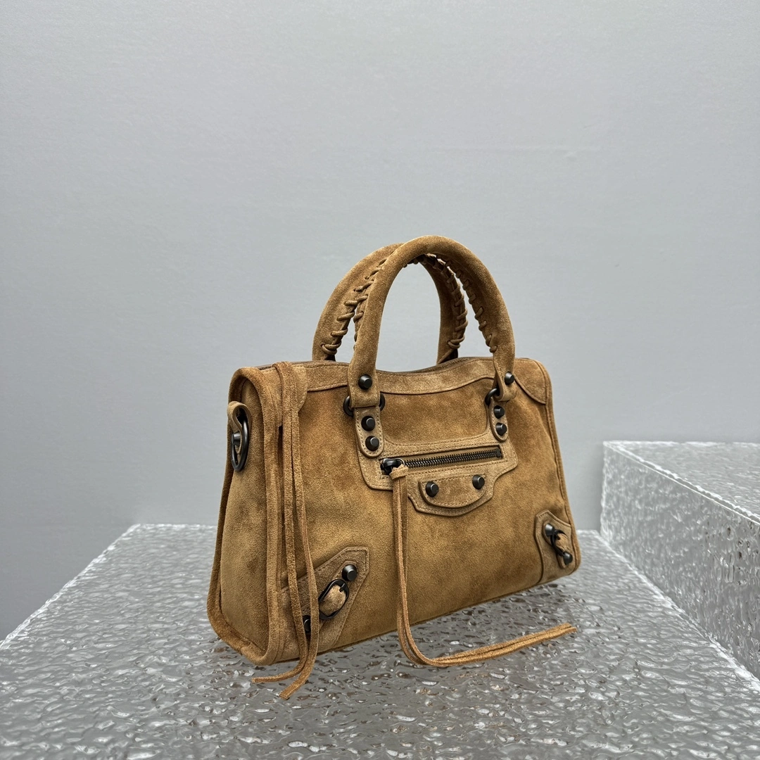 MOMO-- 218593i161 8114422AB7D2533 high quality version LE City item:F-B664B0253