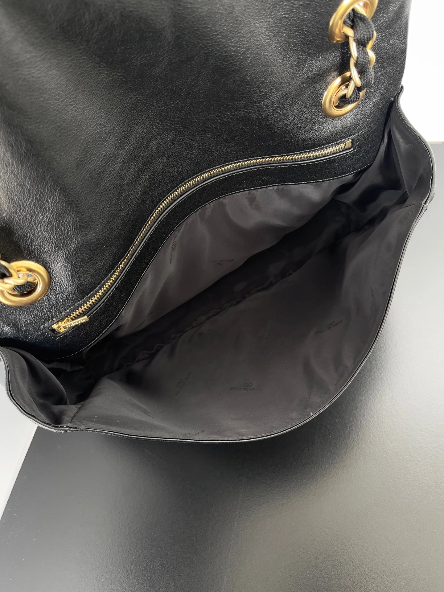 MOMO-- 218593i161 8117812ABIW1060 high quality version MoDu item:E-B063J1867