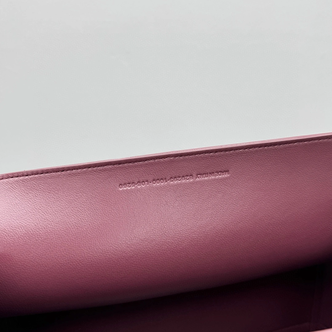 MOMO-- 218593i161 8292932ABT06036 high quality version Nano item:E-B664G1914