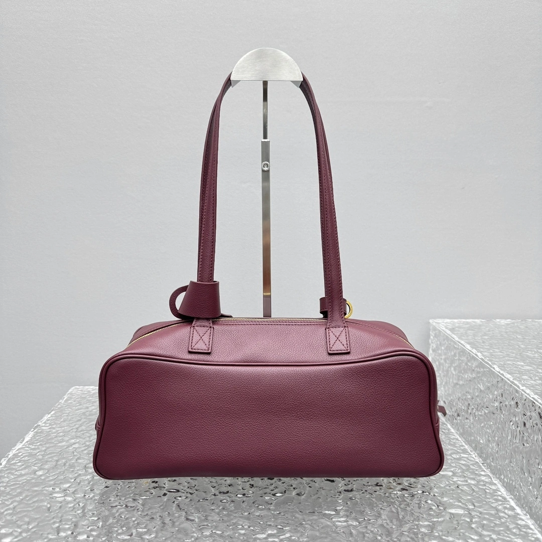 MOMO-- 218593i161 8329202ABNQ6036 high quality version CARRIE item:E-B664G1724