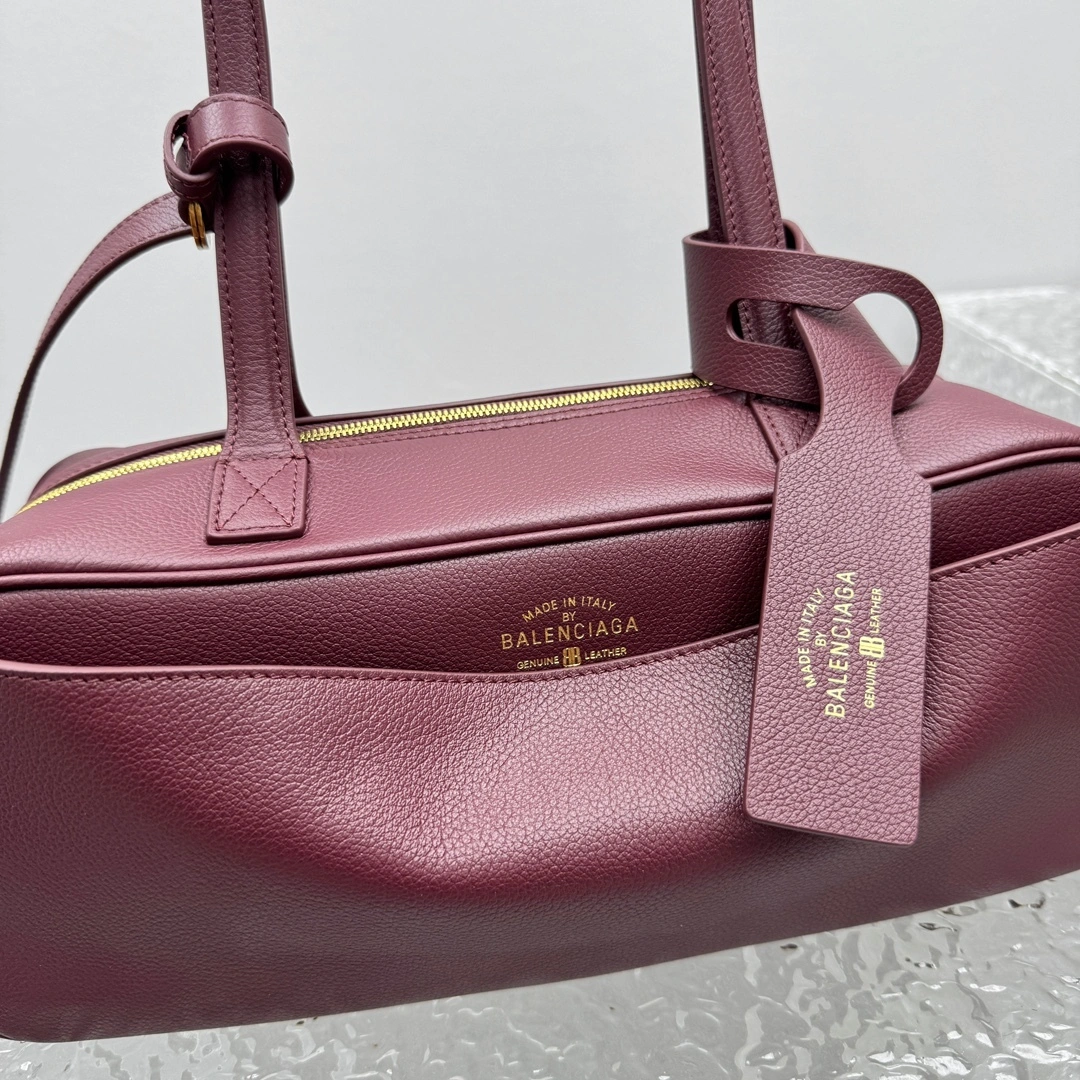 MOMO-- 218593i161 8329202ABNQ6036 high quality version CARRIE item:E-B664G1724