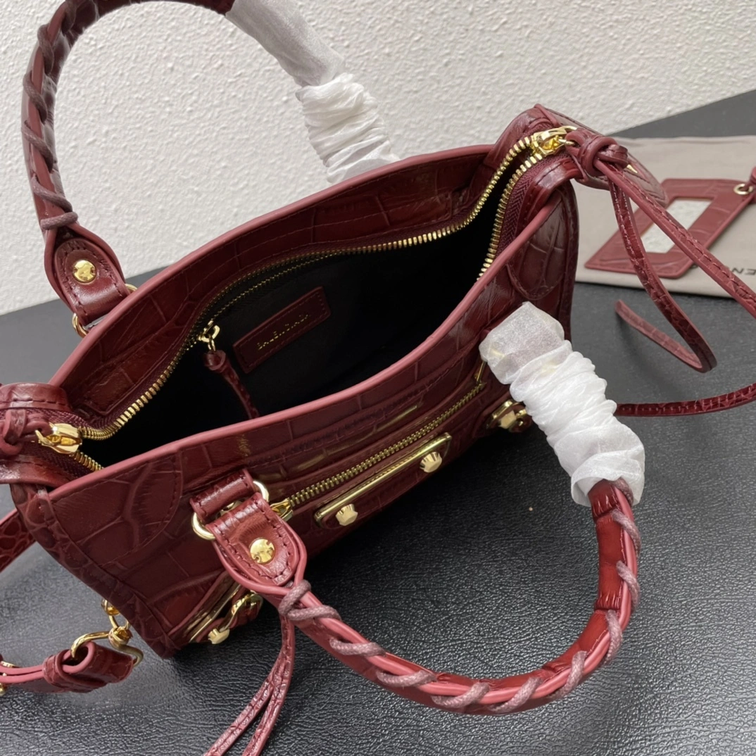 MOMO-- 218593i161 Calfskin item:D-B202H0899F