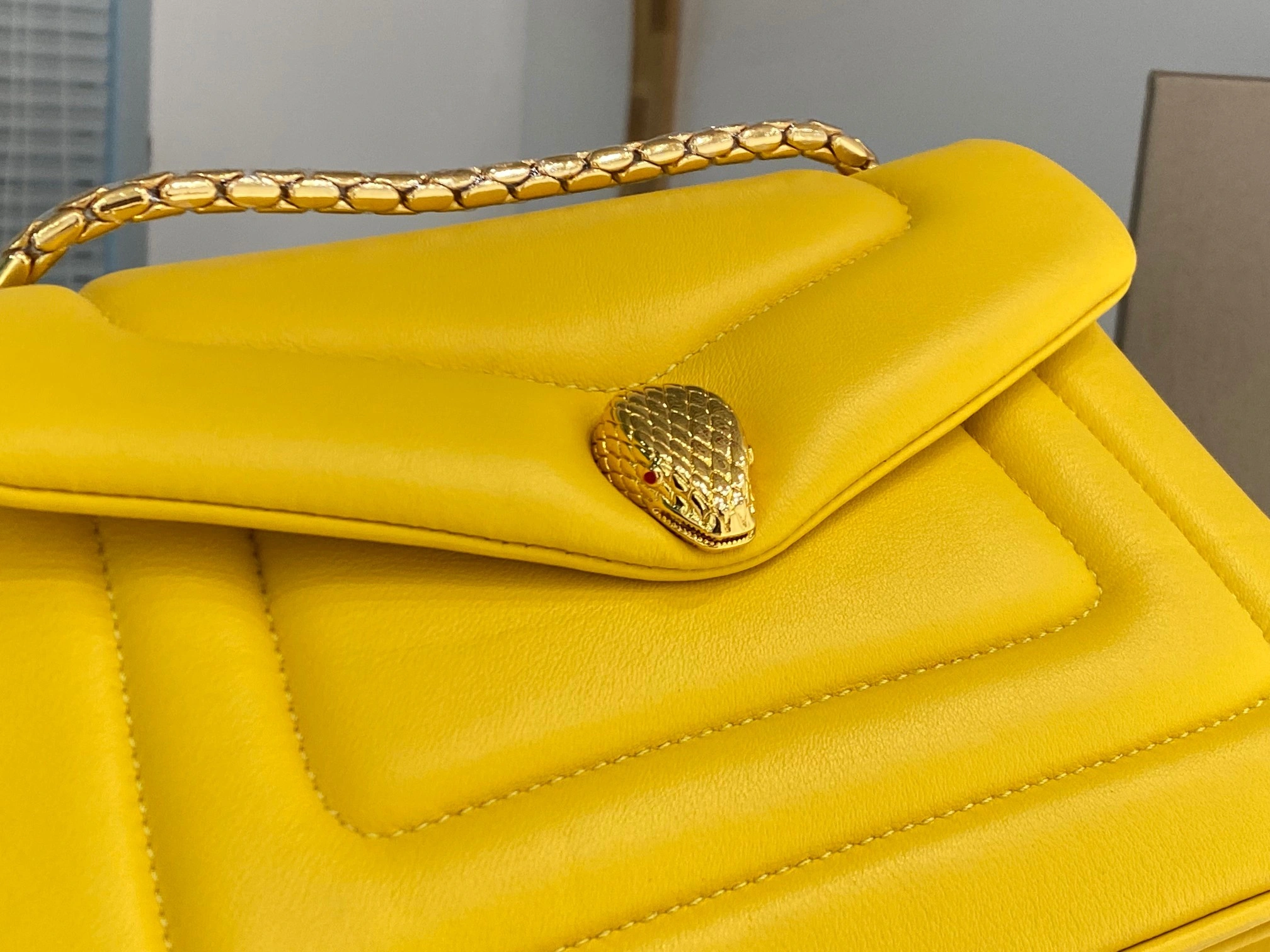 MOMO-- 292124 high quality version item：C-B063G2111R