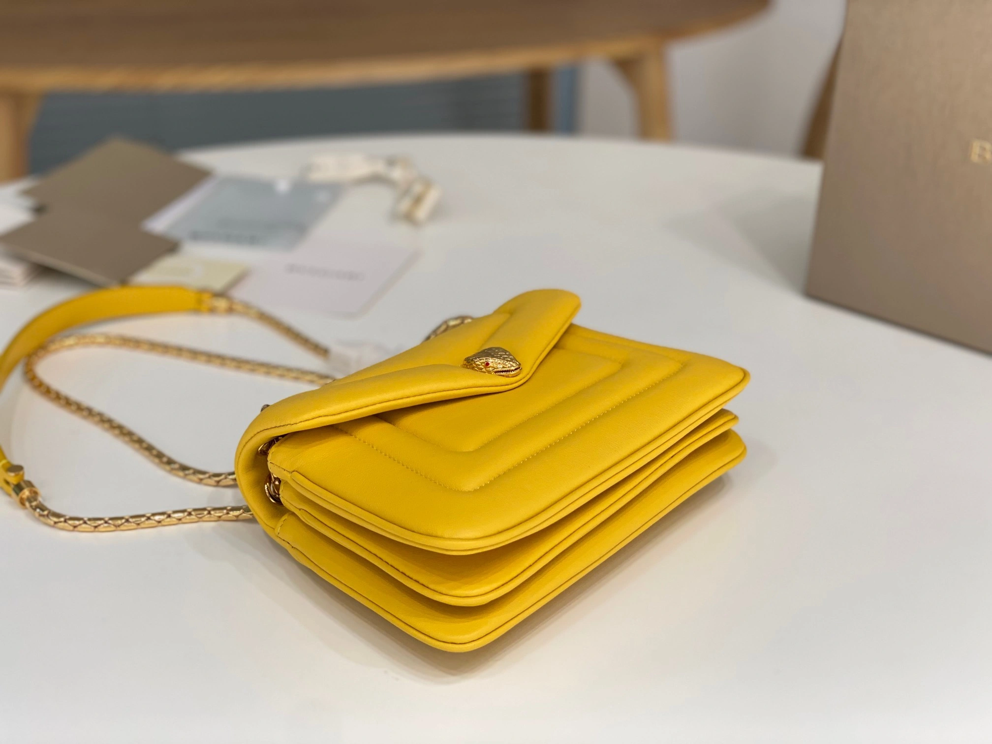 MOMO-- 292124 high quality version item：C-B063G2111R