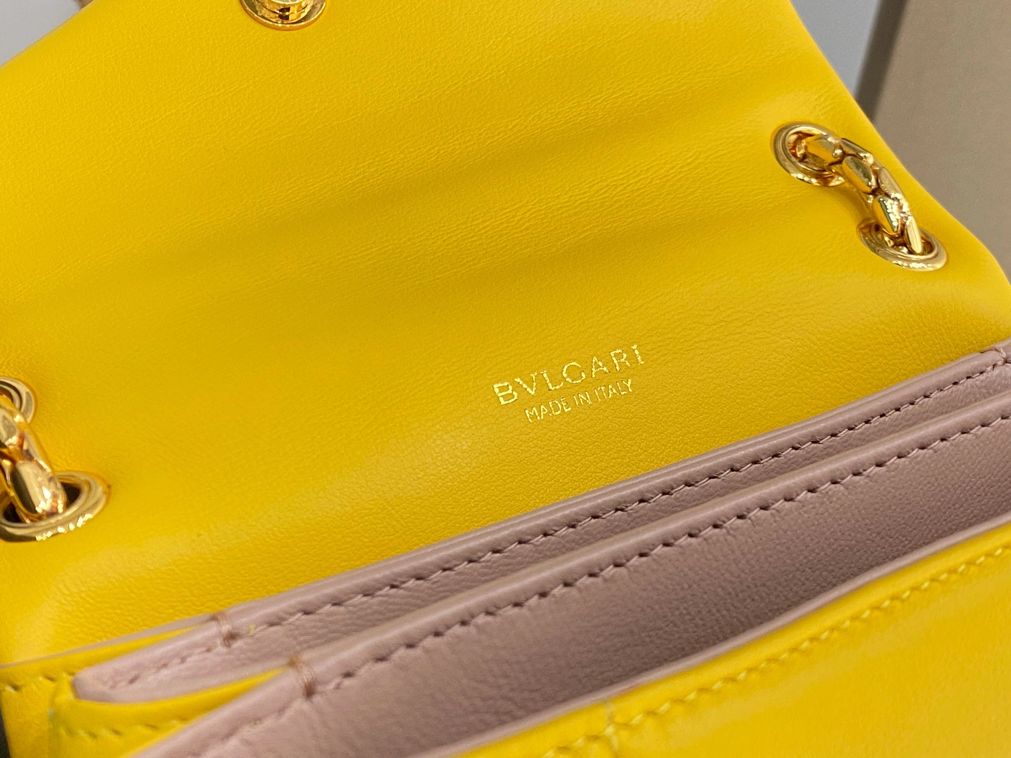 MOMO-- 292124 high quality version item：C-B063G2111R