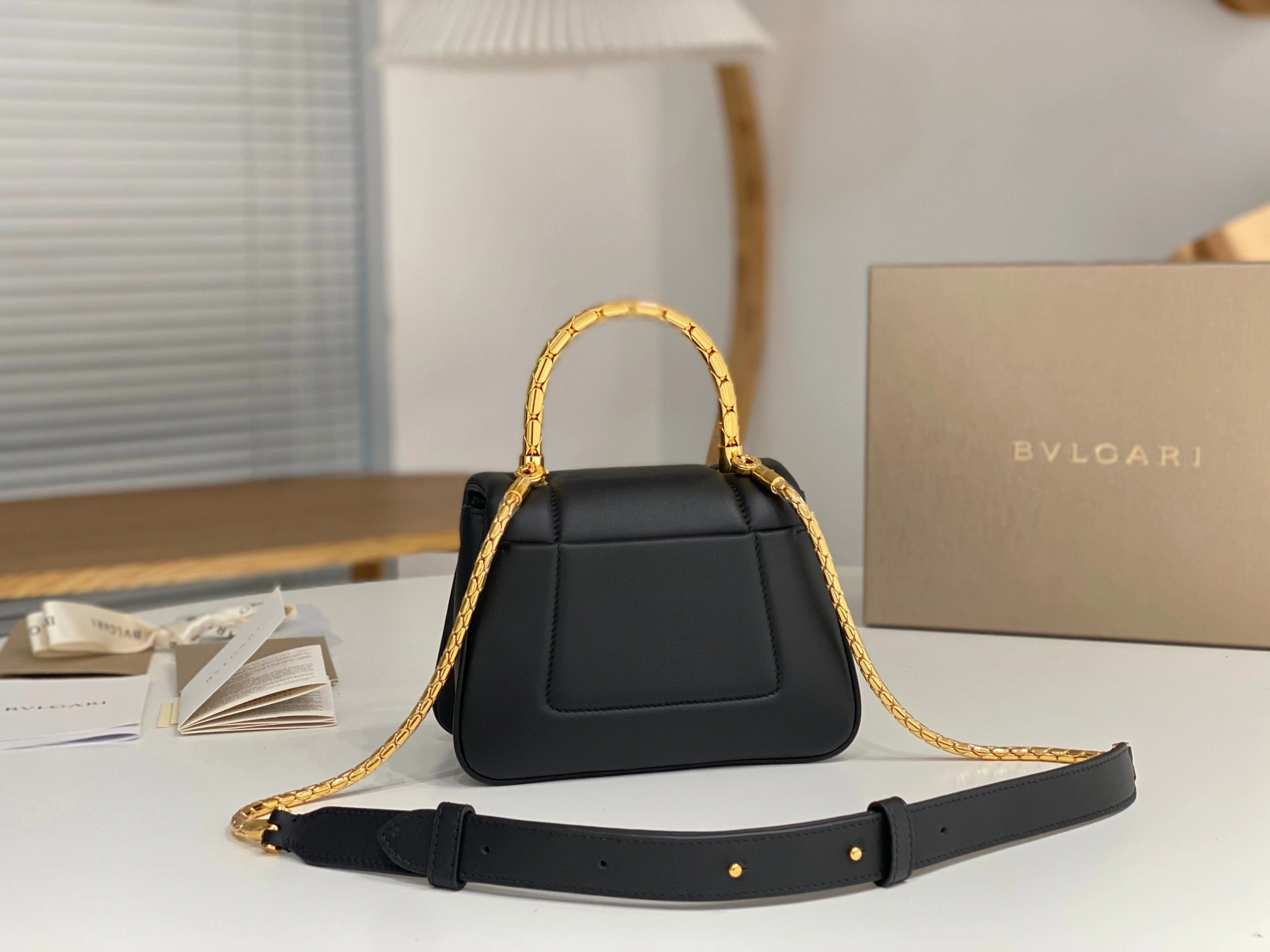 MOMO-- 292126 high quality version item：C-B063G2109R