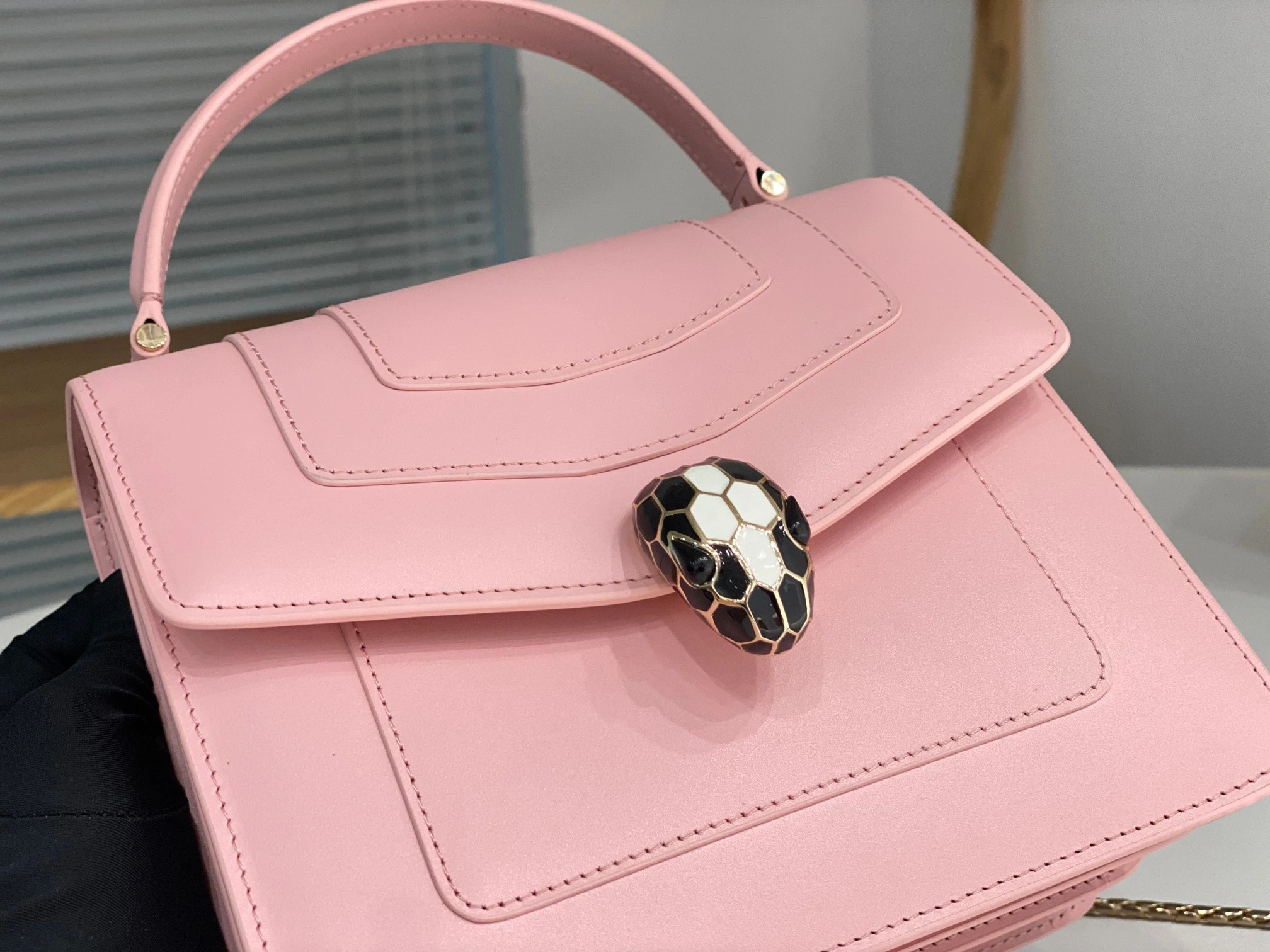 MOMO-- 292528 item:D-B063A1601