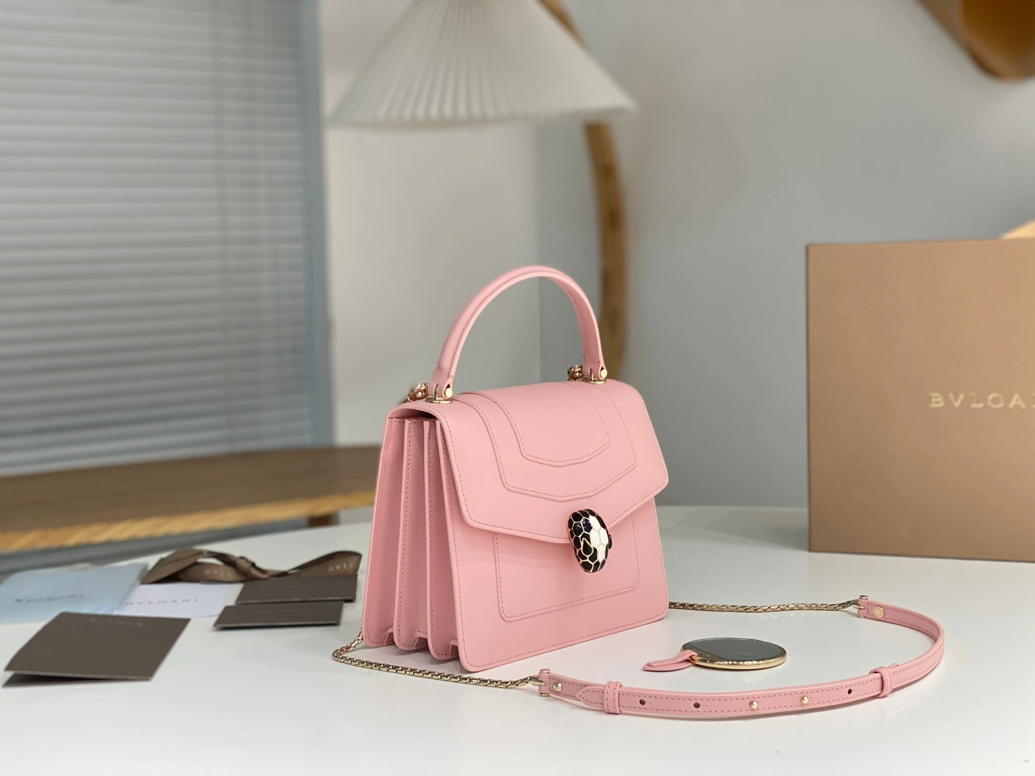 MOMO-- 292528 item:D-B063A1601