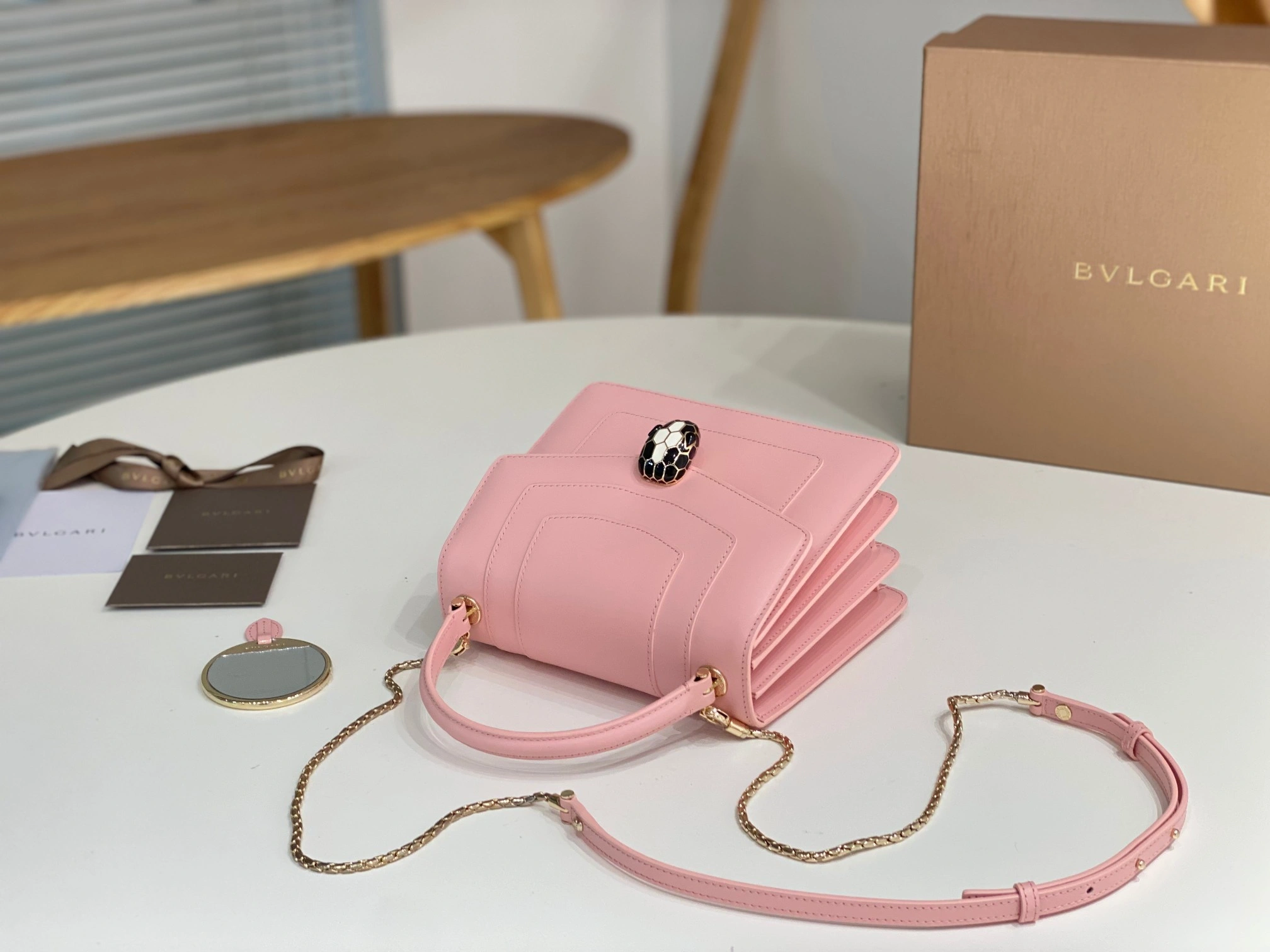 MOMO-- 292528 item:D-B063A1601