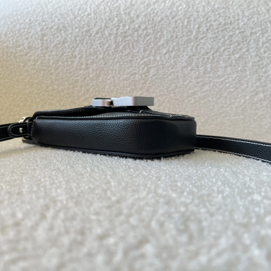 MOMO-- 2ADCA446YKK-H00N item：C-B063H1725R