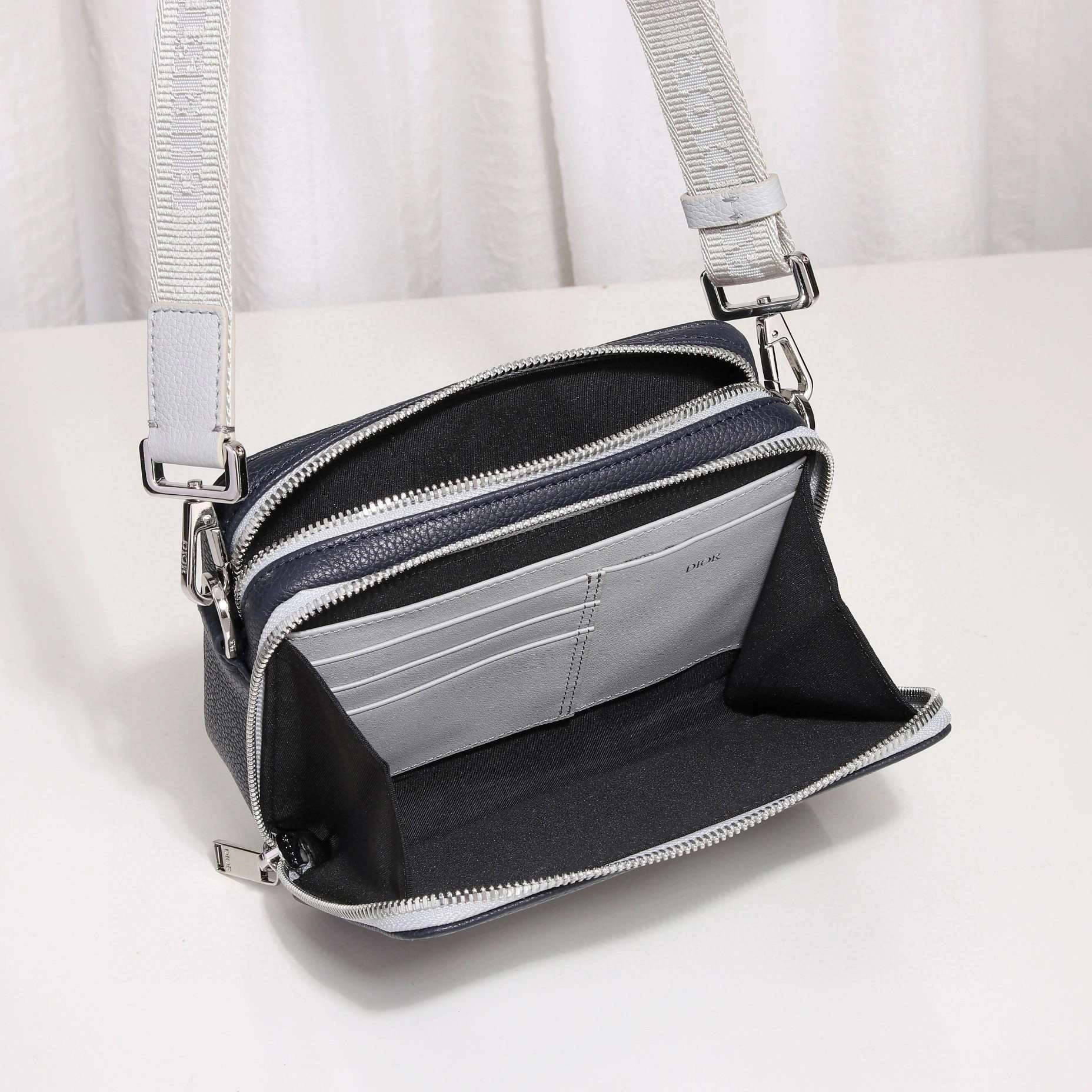 *MOMO---2PUBC120GBC-H00E item : A-B180H2338A
