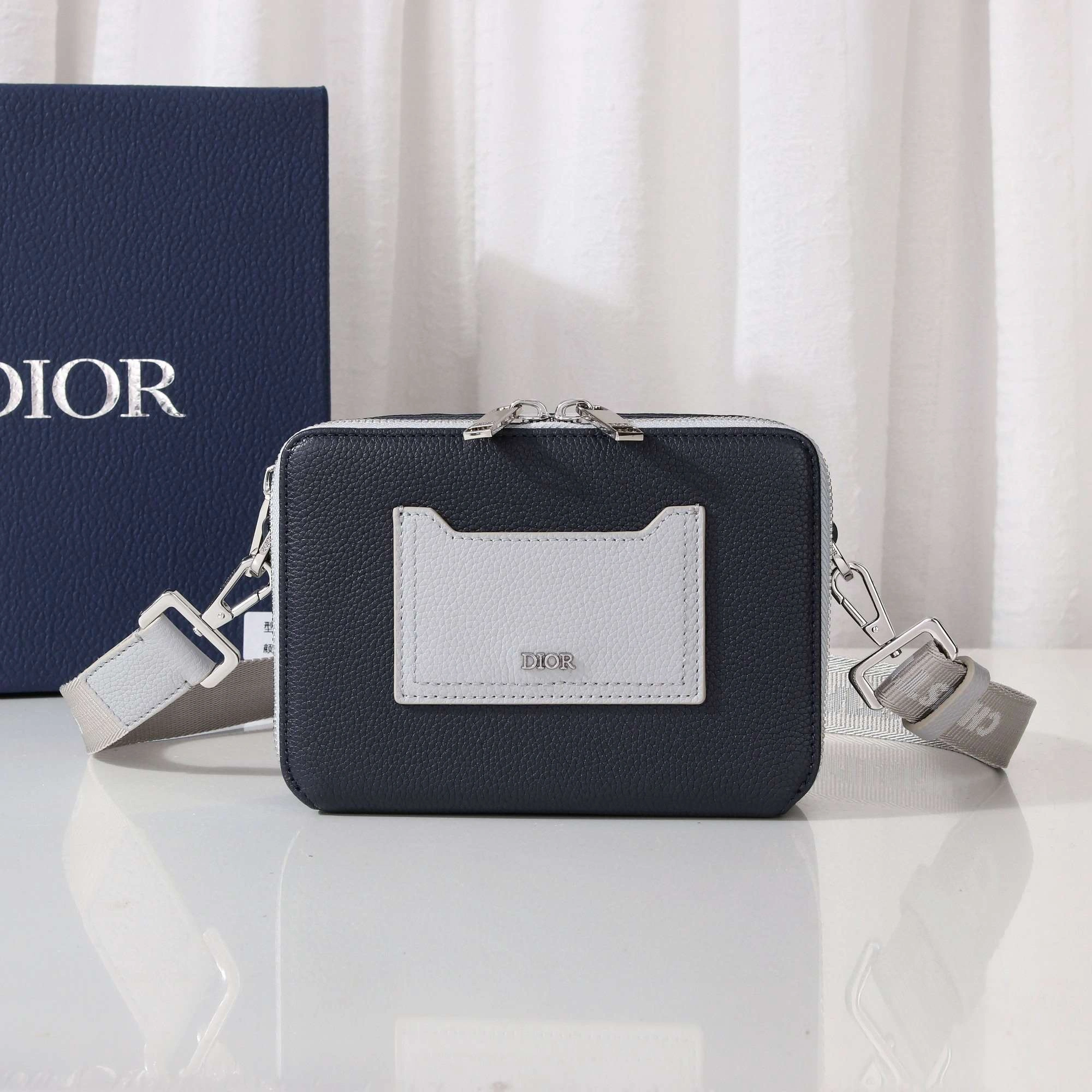*MOMO---2PUBC120GBC-H00E item : A-B180H2338A