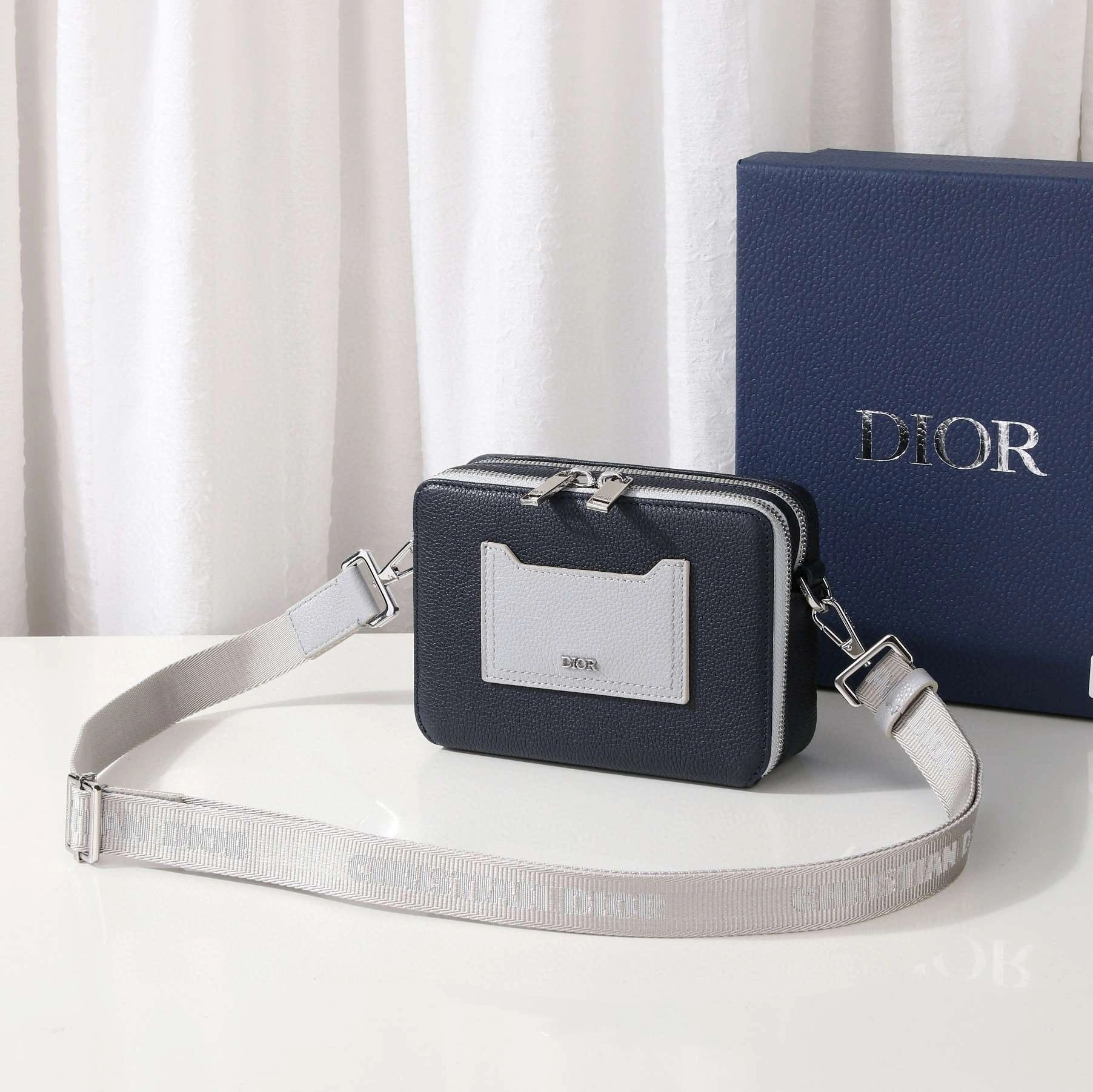 *MOMO---2PUBC120GBC-H00E item : A-B180H2338A