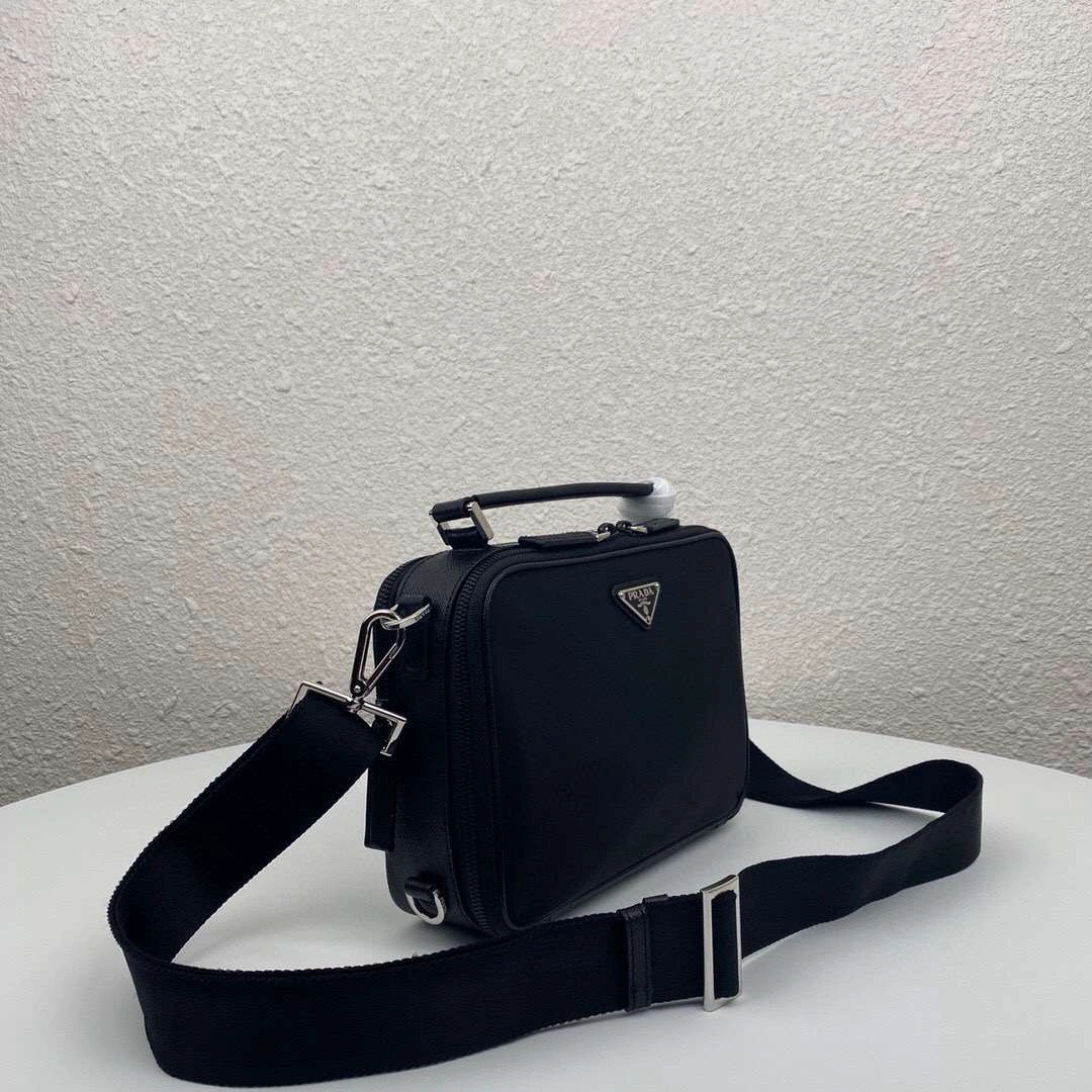 &MOMO-- 2VH069 Saffiano Cowhide item : 063B59D0603